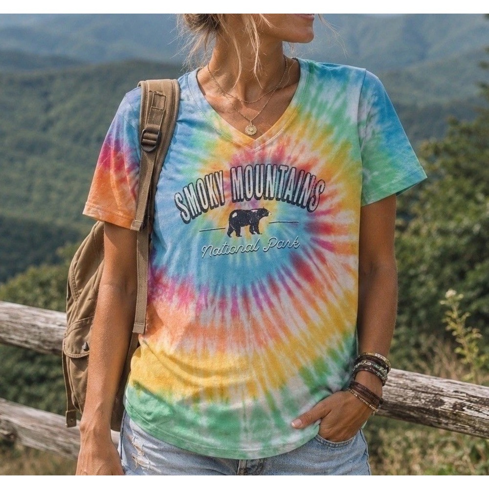 Rainbow Tiedye V-Neck Logo T-shirt Smoky Mountains National Park Size Women's M